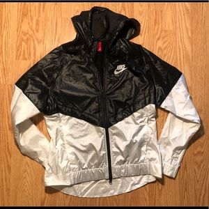 Nike windbreaker